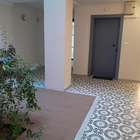 Helios Cozyhome Apartment *