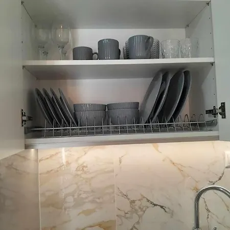 Lägenhet Helios Cozyhome